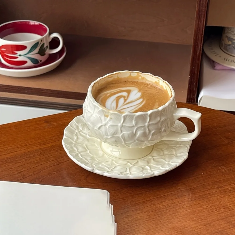 French Cream Relief Coffee Cup - đánh giá và giá Coffee Tea Gift Set